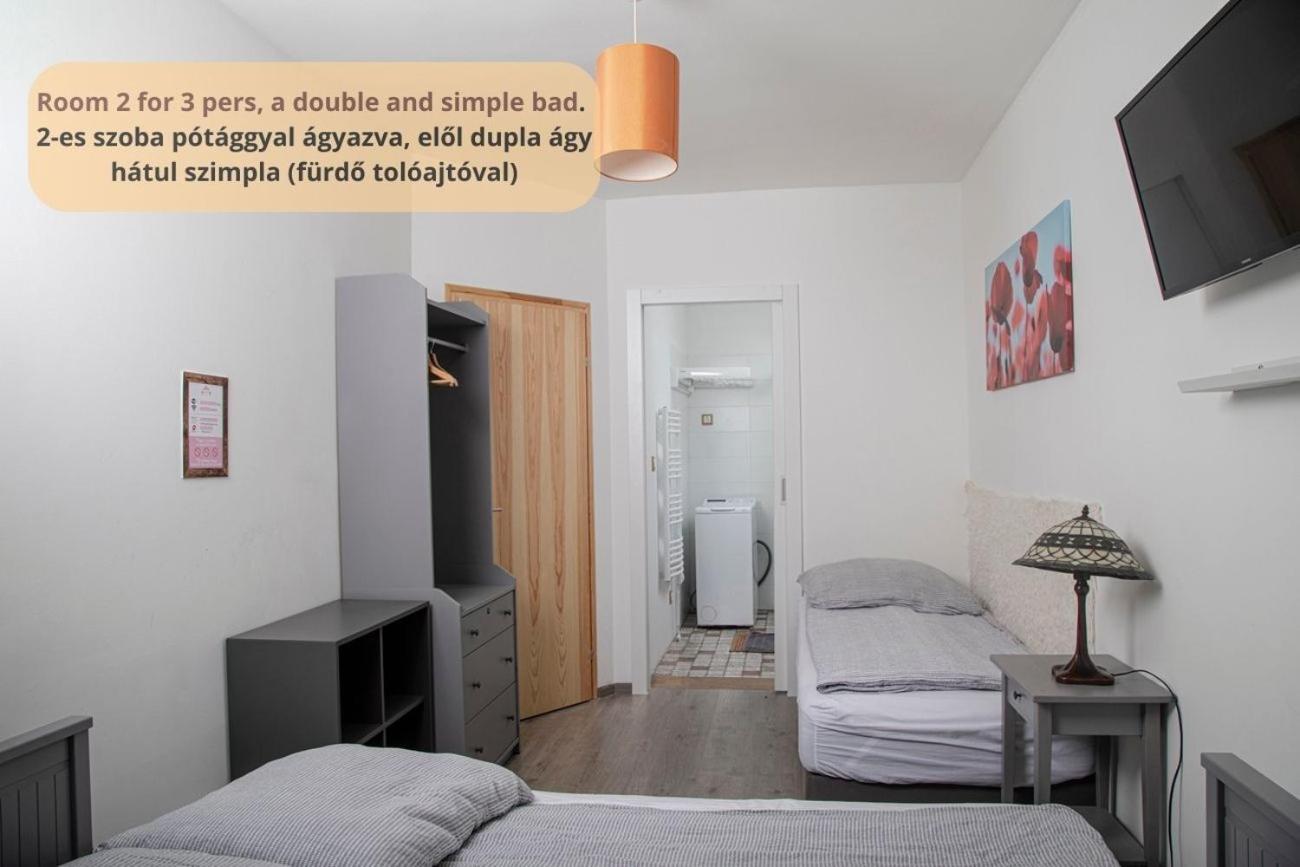 Tulip Home Guest House Вац Экстерьер фото