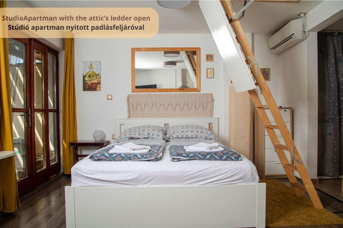 Tulip Home Guest House Вац Экстерьер фото